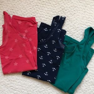 Bundle of Limited seemless camisoles size medium